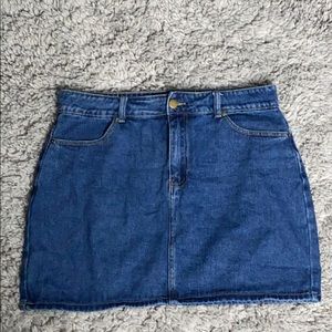 Dark denim skirt